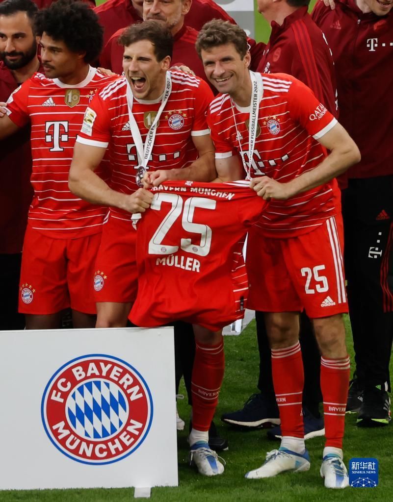 让他在门将 让他在门将