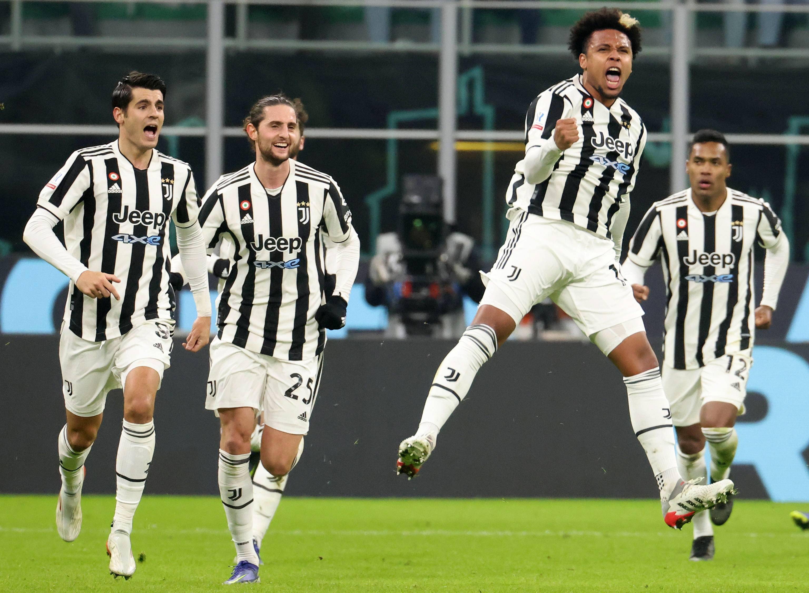 往往更接近 往往更接近