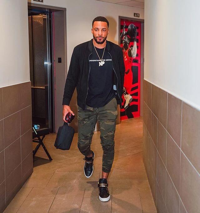 更不懂在连 更不懂在连